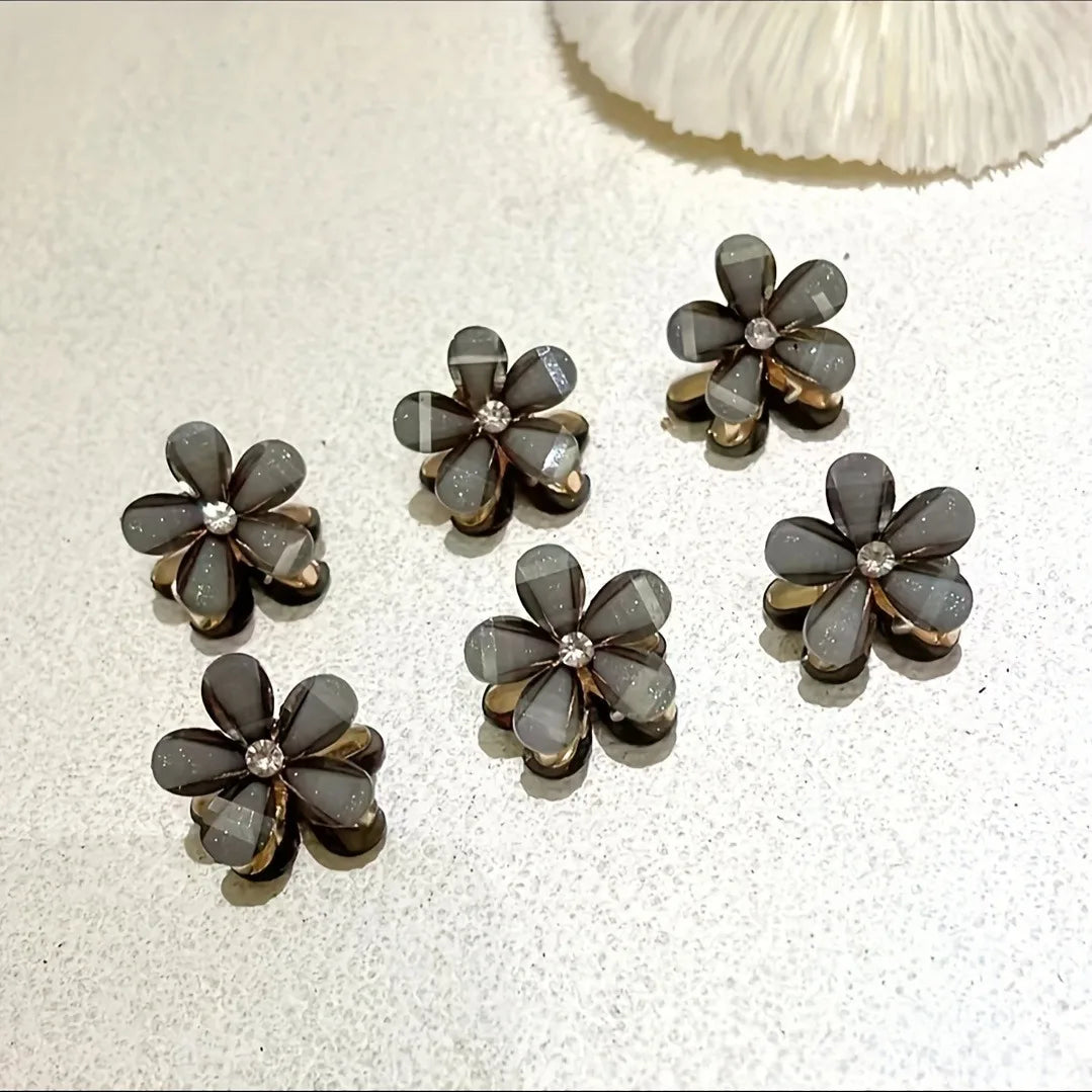 Pearl Flower Hair Clips